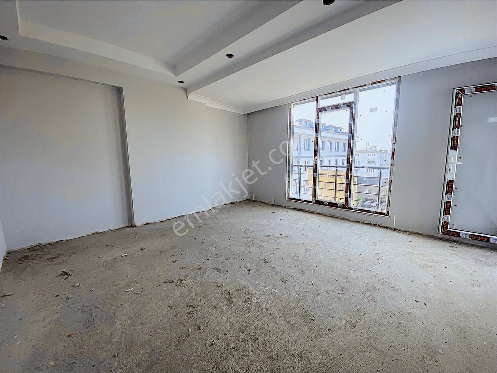 Avcılar Tahtakale Mahhallesi Muhteşem Konumlu Satılık 3+1 Daire - Görsel 6