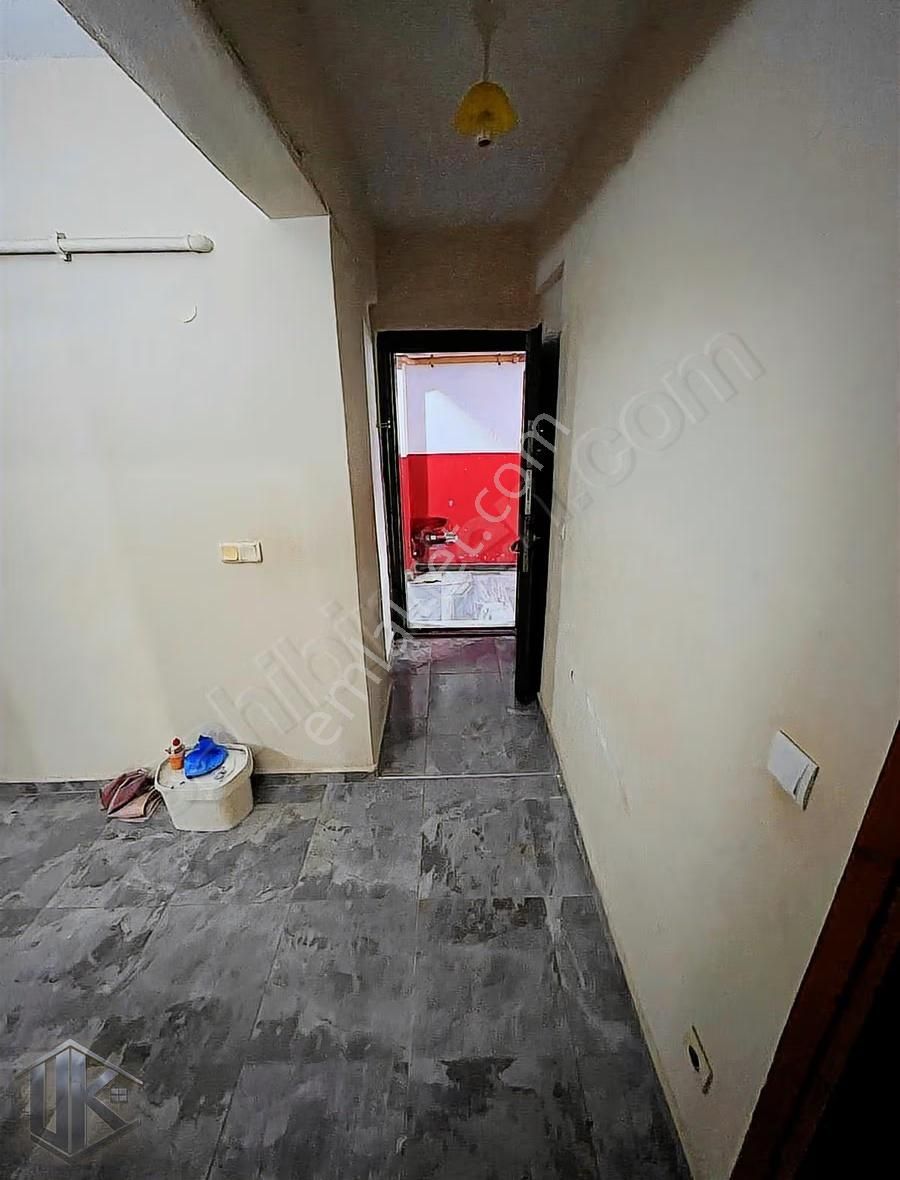 Kiralık | Uğur Gayrimenkulden 1+1 Yüksek Giriş Ferah Geniş Daire - Görsel 2