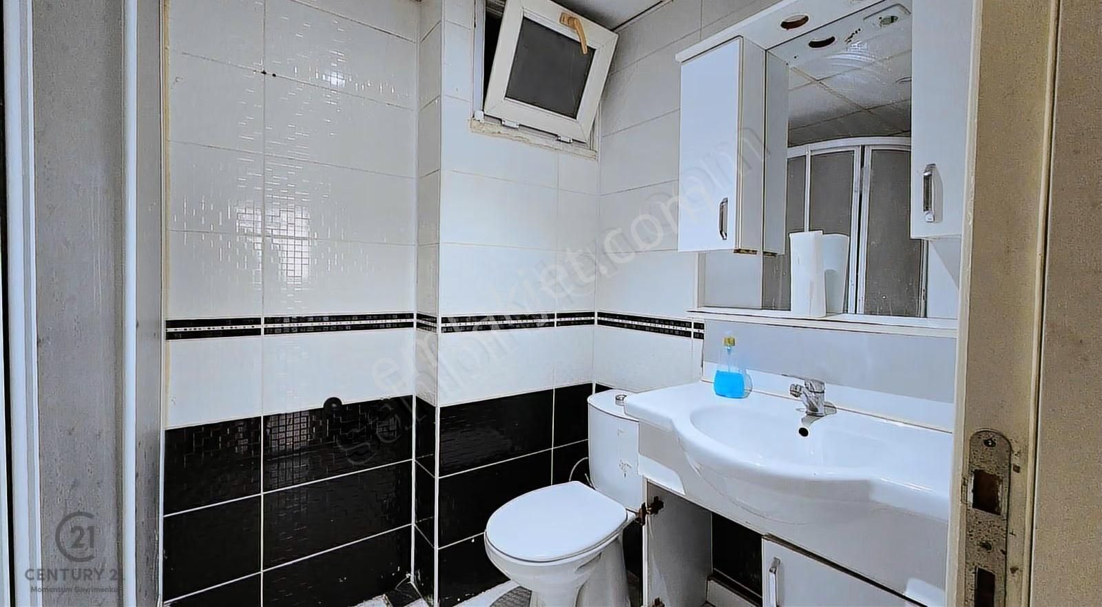 Köşe Bina Dubleks 3+1 Çift Balkon Teraslı 150m2 Daire !!! - Görsel 16