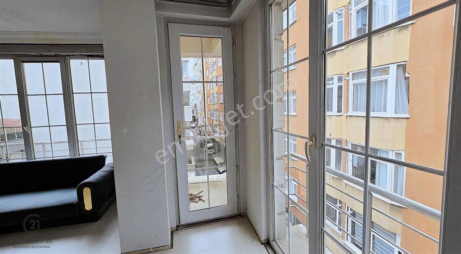 Köşe Bina Dubleks 3+1 Çift Balkon Teraslı 150m2 Daire !!! - Görsel 22
