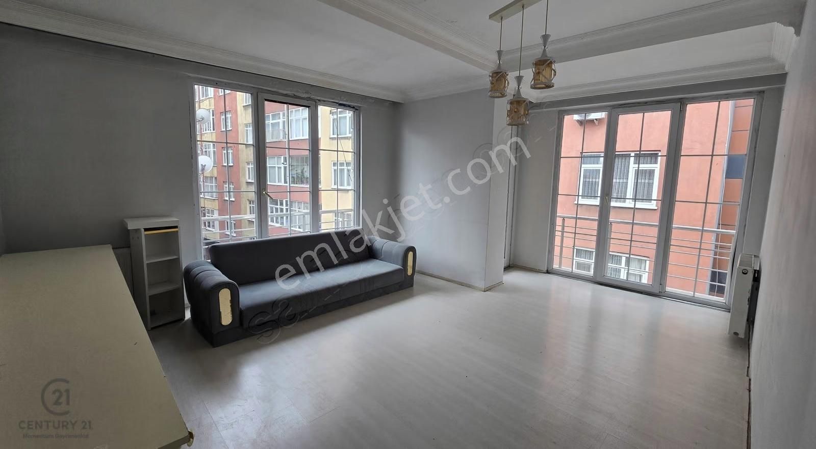 Köşe Bina Dubleks 3+1 Çift Balkon Teraslı 150m2 Daire !!! - Görsel 4