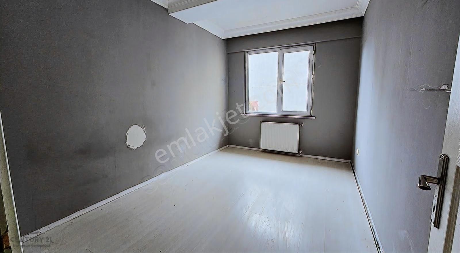 Köşe Bina Dubleks 3+1 Çift Balkon Teraslı 150m2 Daire !!! - Görsel 14