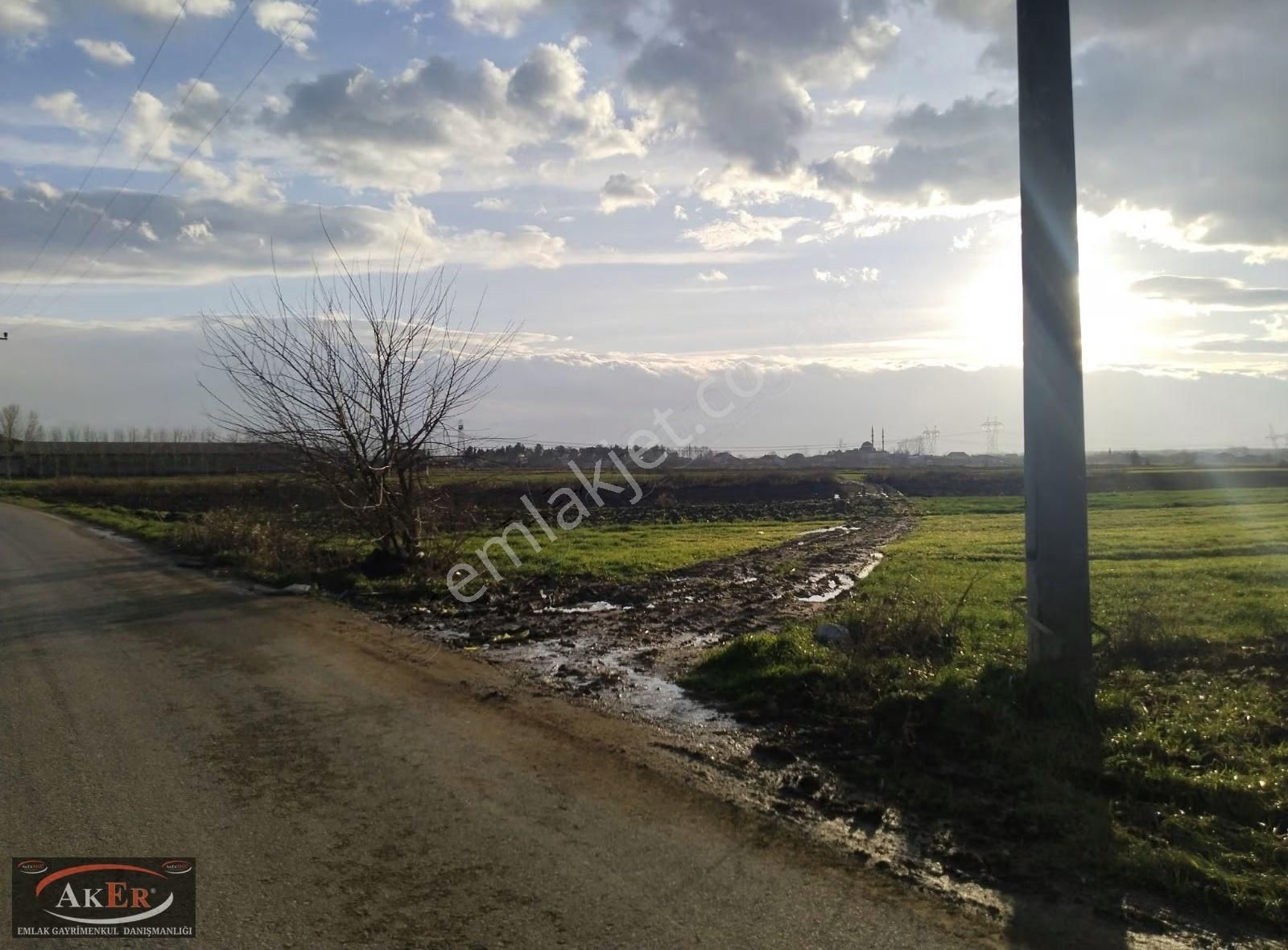 Tarıma Elverişli Hobi Bahçesi Caddeye Yakın Satılık Tarla - Görsel 8