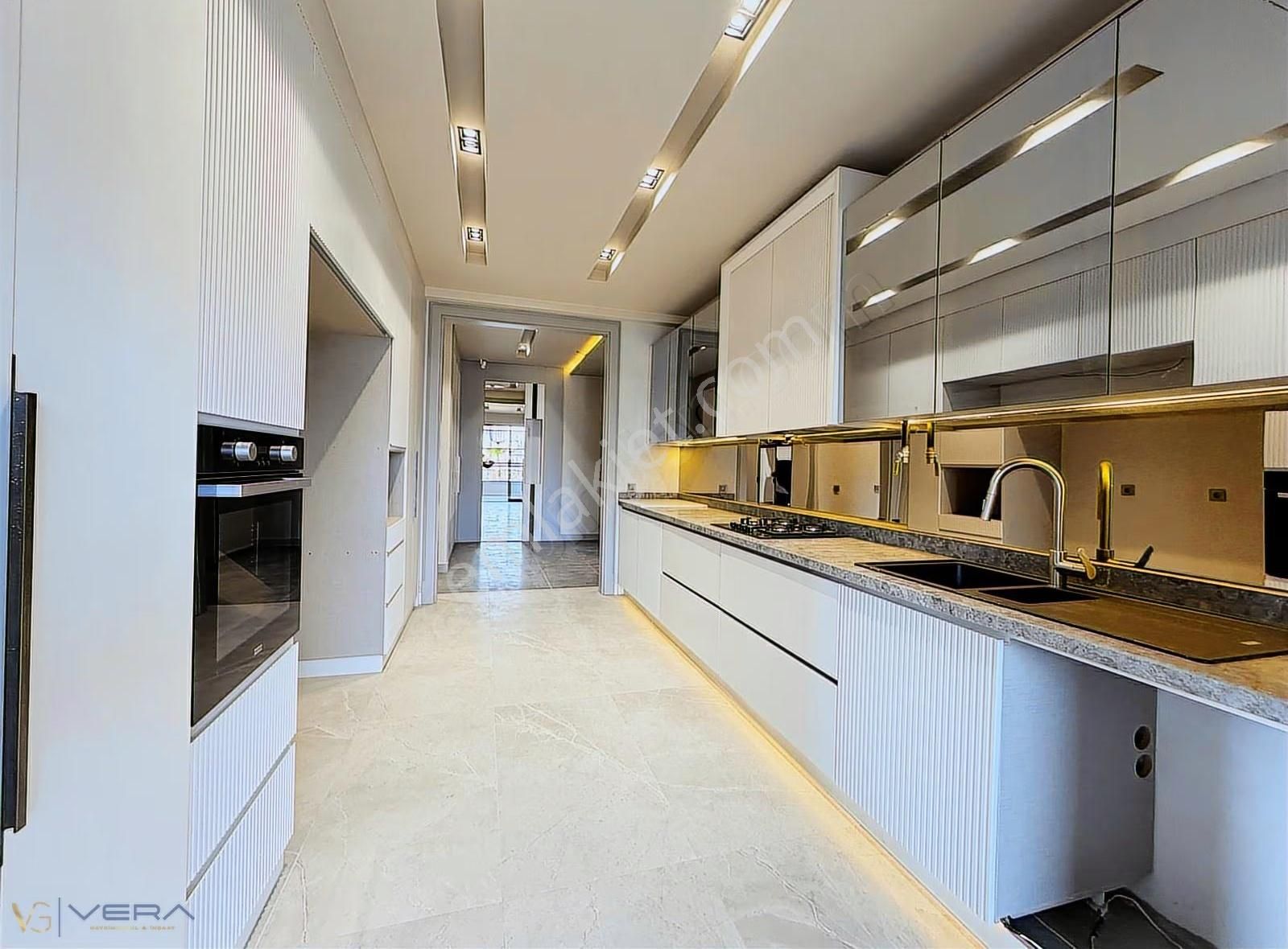 Vera'dan Güvenevler Mh. Vista Life' Da 3.5+1 Satılık Daire - Görsel 22