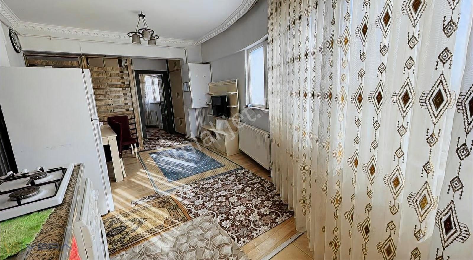 Vera'dan Yeşilvadi Konutlarında 1+1 Eşyalı Daire - Görsel 5