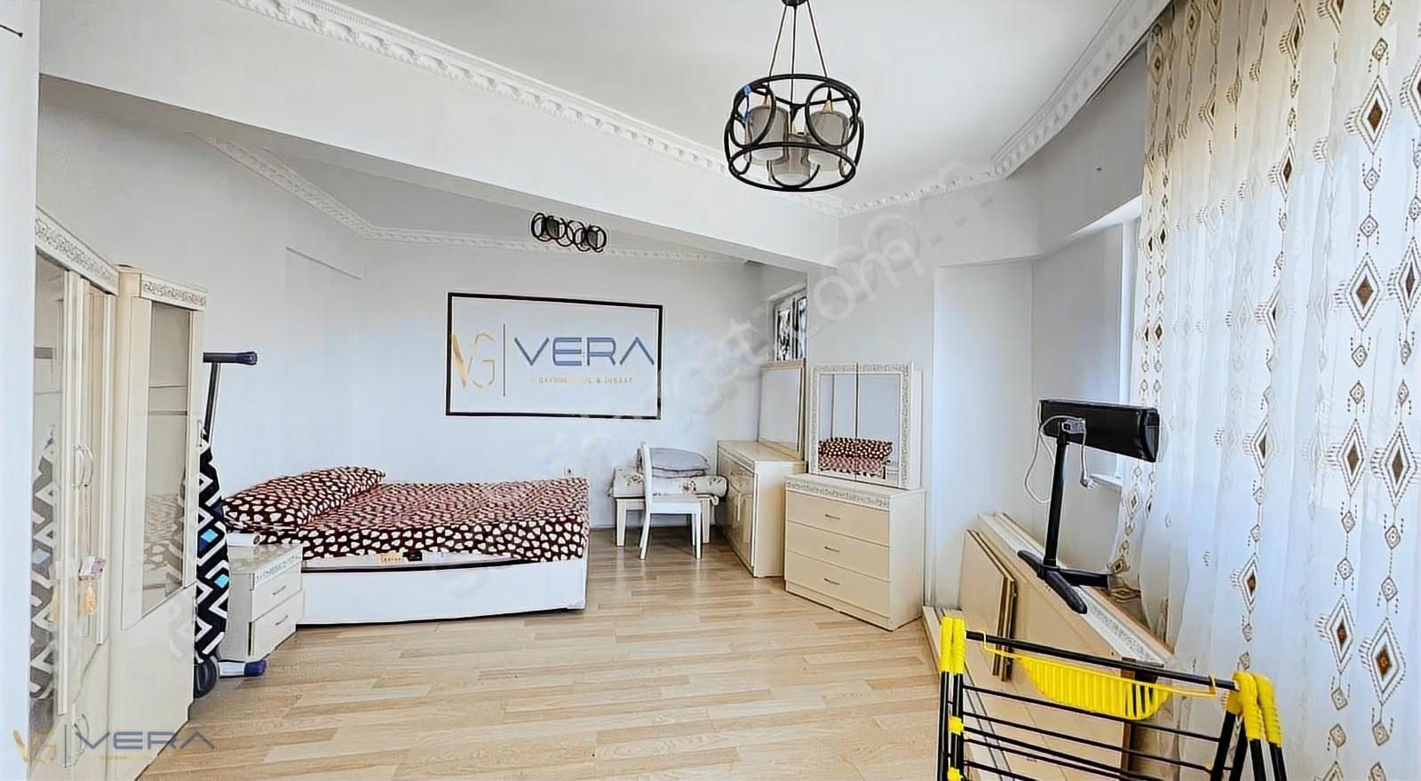 Vera'dan Yeşilvadi Konutlarında 1+1 Eşyalı Daire - Görsel 18