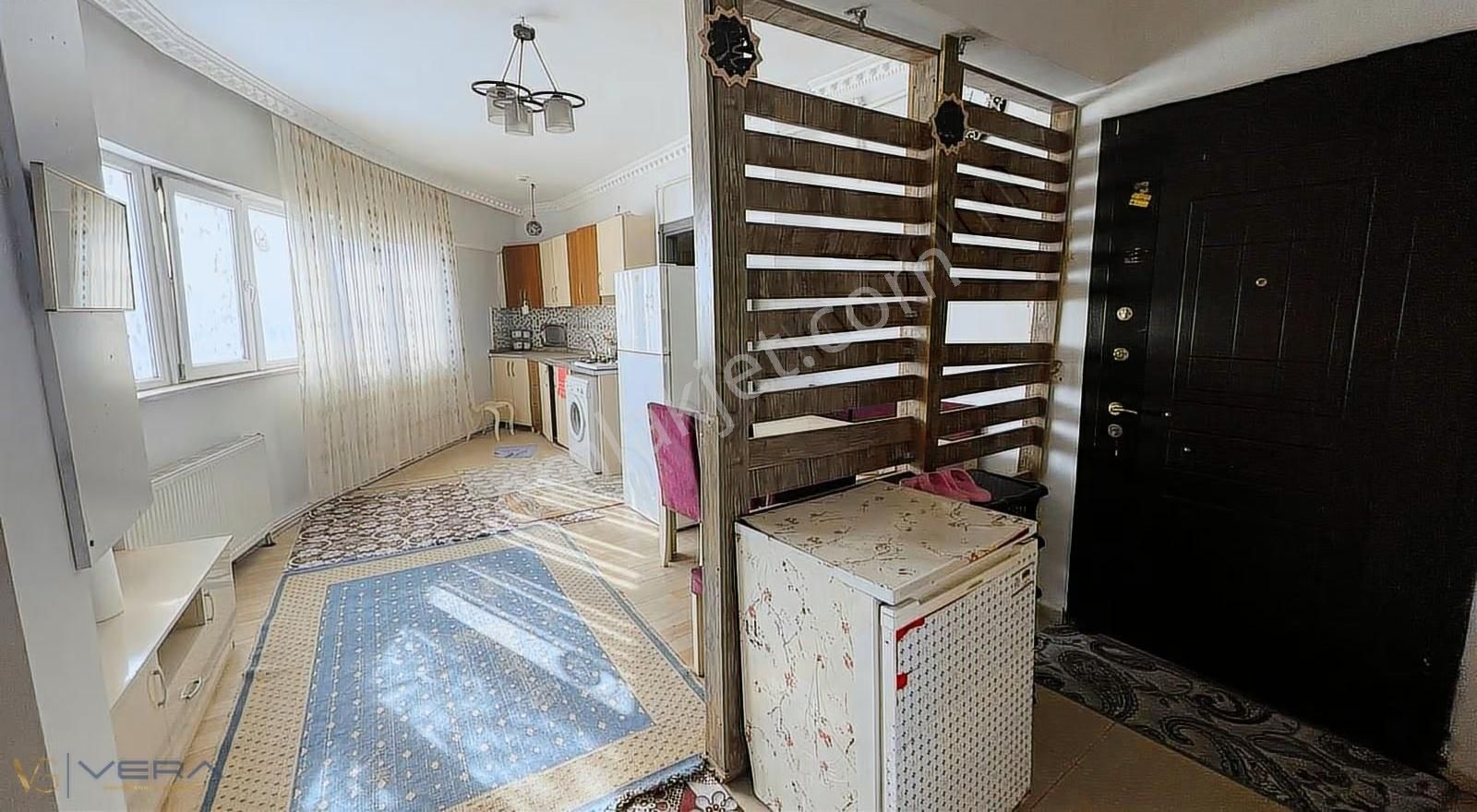 Vera'dan Yeşilvadi Konutlarında 1+1 Eşyalı Daire - Görsel 6