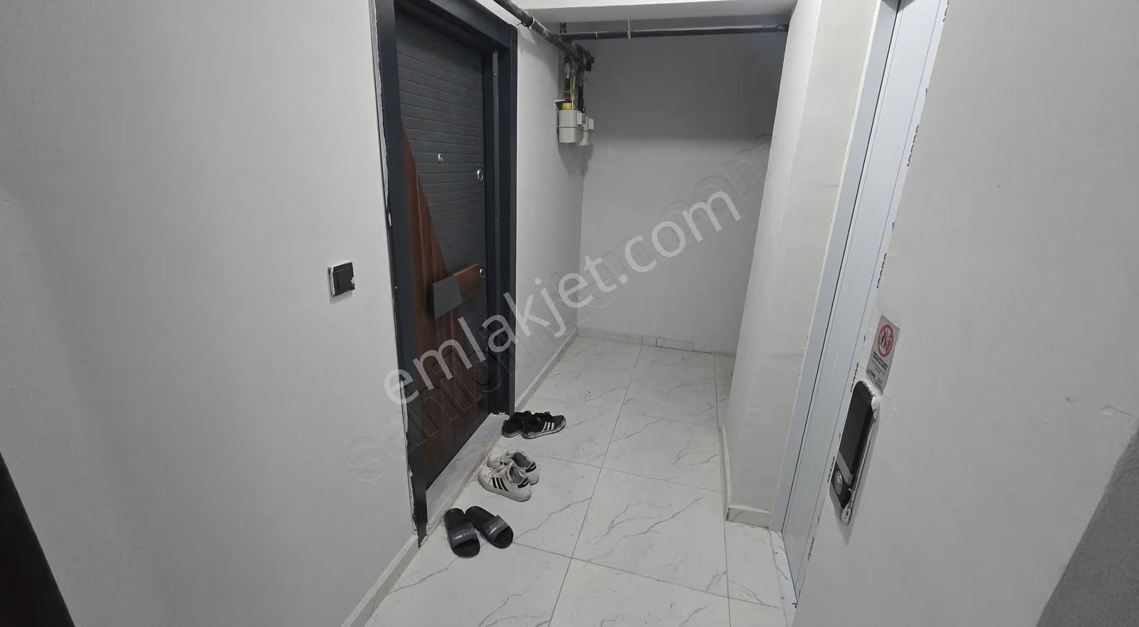 Odaktan Meydan'da Fırsat 1+1 Eşyalı Kiracılı Apart - Görsel 12