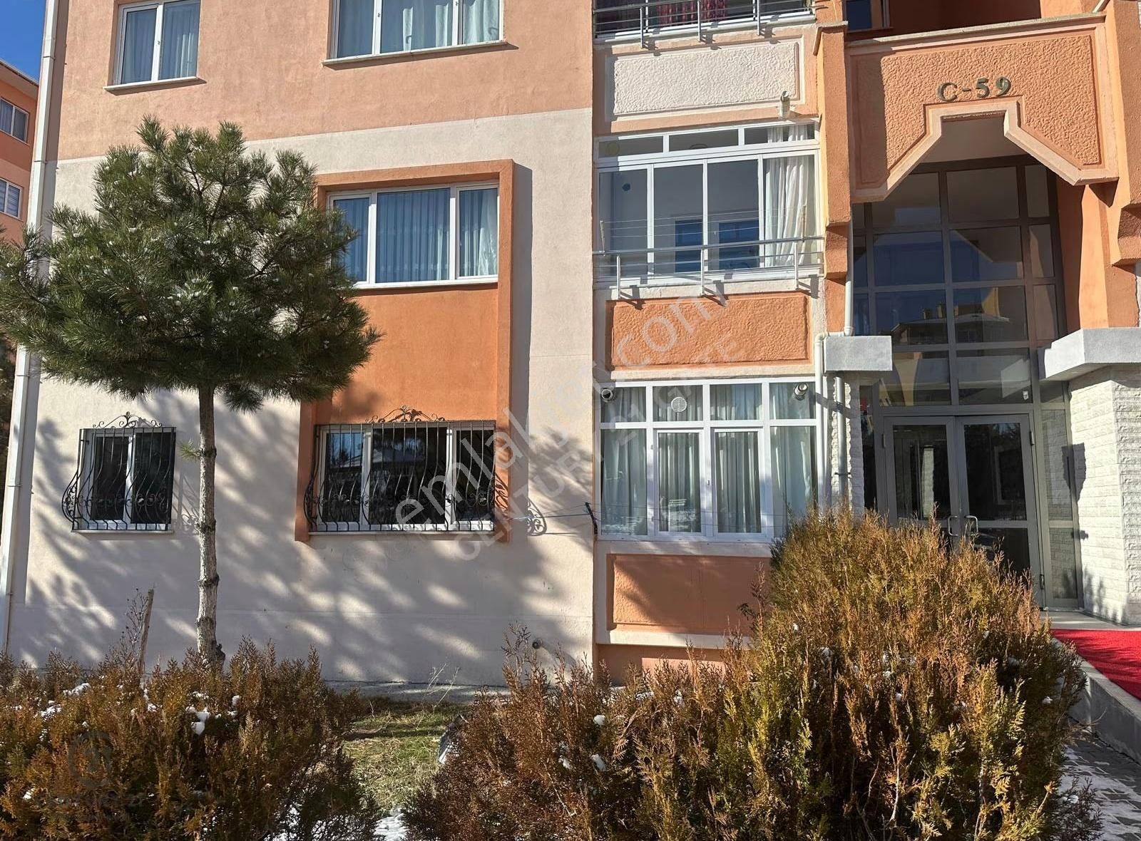 Gölbaşı Toki Zirve Konutlarında 3+1 Giriş Kat Kiralık Daire - Görsel 5