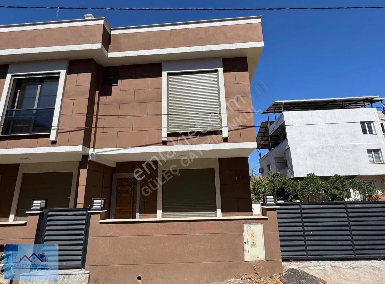 Güleç Gayrimenkul Satılık 4+1 Villa - Görsel 33