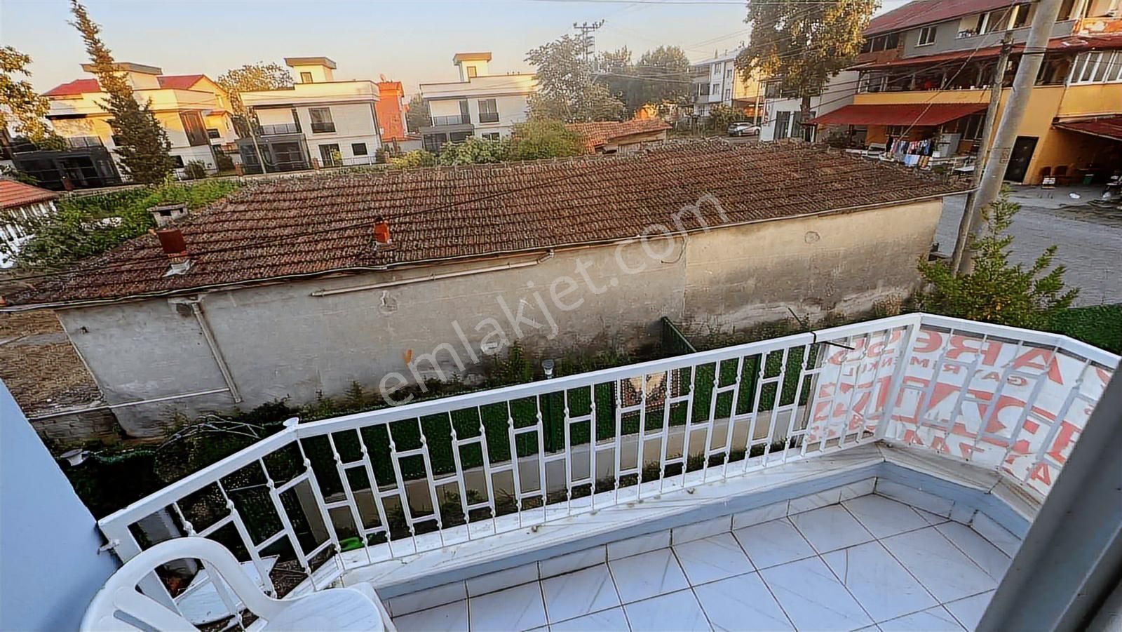 Aress'ten Kiralık Denize 3. Parsel Eşyalı 5 Yatak Odalı Triplex - Görsel 18