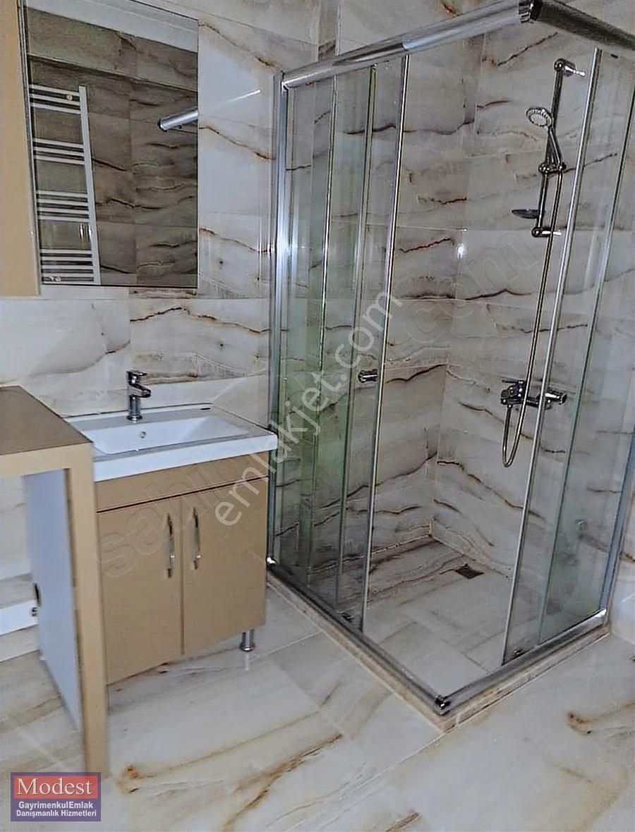 Modest Den Kiralık 3+1 190m2 Kiralık Genç Daire - Görsel 28