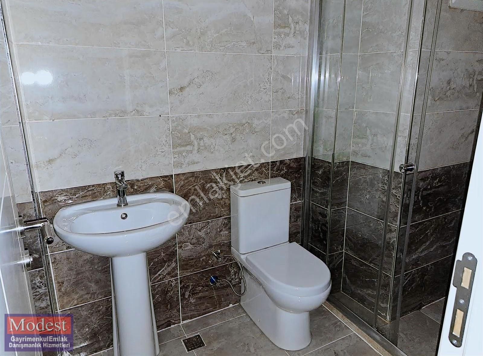 Modest Den Kiralık 3+1 190m2 Kiralık Genç Daire - Görsel 12
