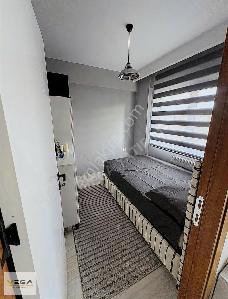 Üniversite Yakını Satılık Fırsat Eşyalı 1+1 Daire - Görsel 11