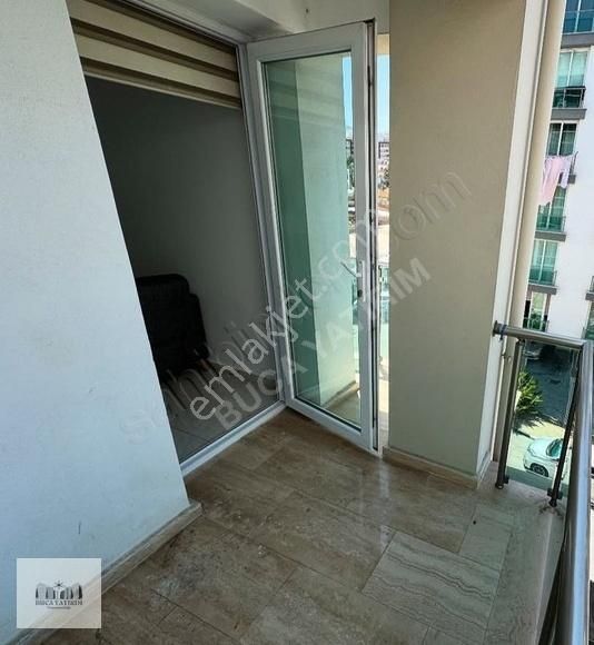 Metro Ve Kampüs Yakını Arakat-balkonlu Satılık 1+1 Daire - Görsel 5