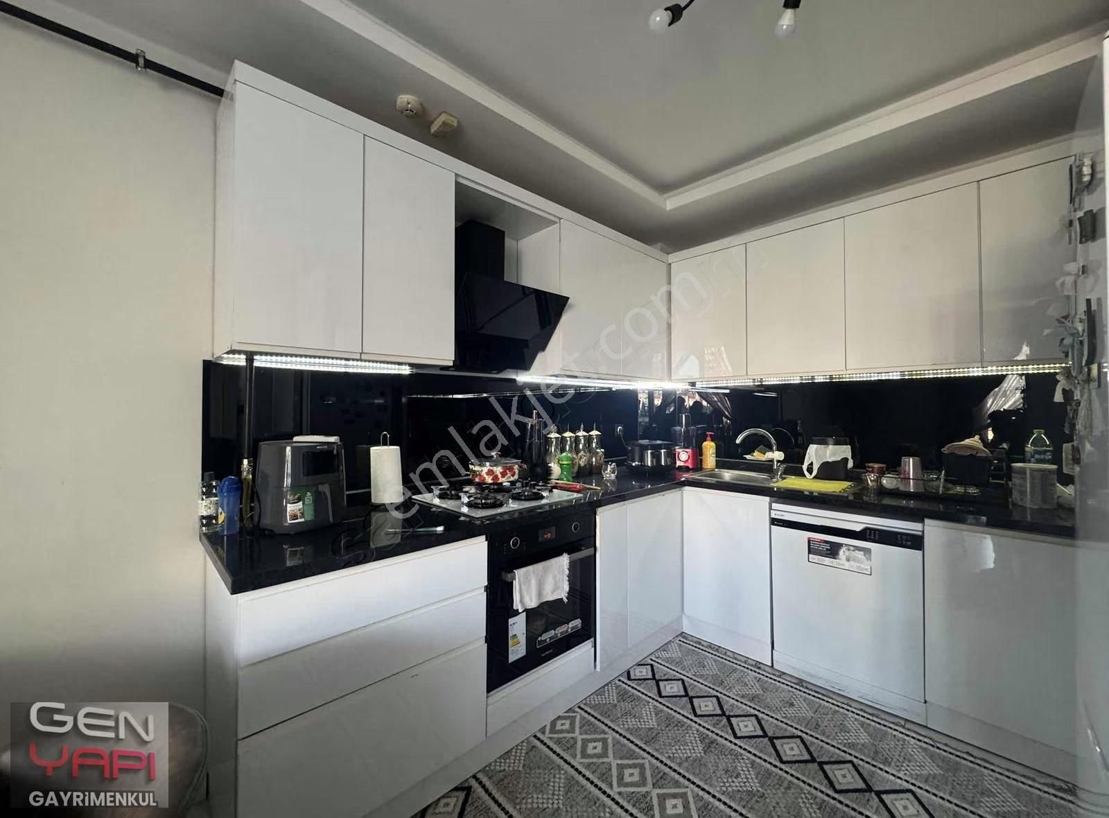 Gen Yapı'dan Vatan Cadde'sinde 2+1 Geniş Oturumlu Daire - Görsel 33