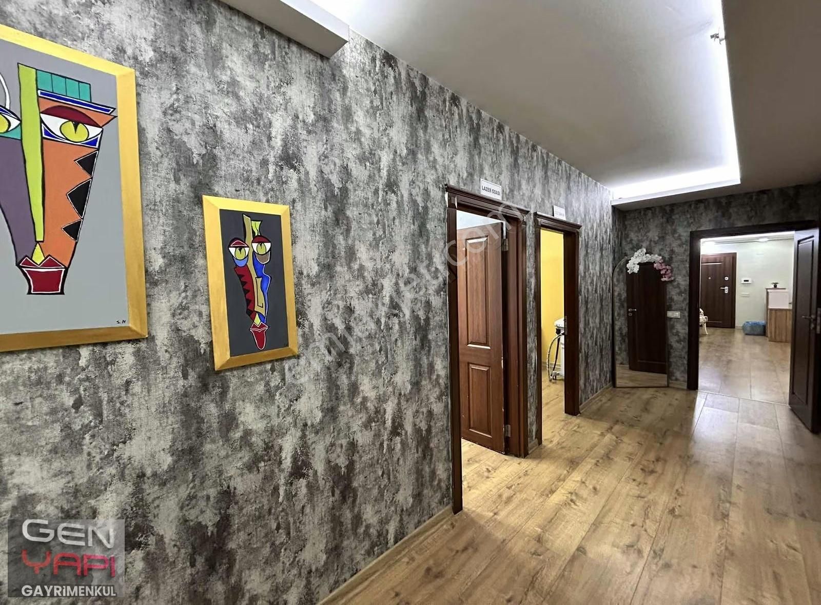 Gen Yapıdan Cadde Üstü Kiralık Ofis 4+1 !!! - Görsel 2