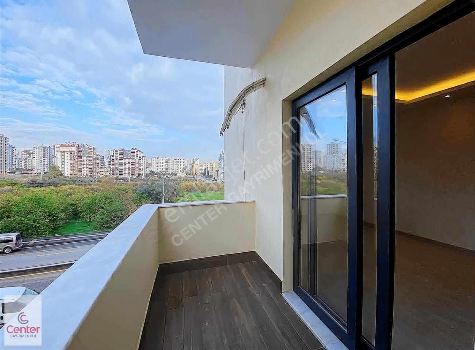 Gen Yapı'dan Yaşar Doğu Caddesinde Deniz Manzaralı Satılık Daire - Görsel 14