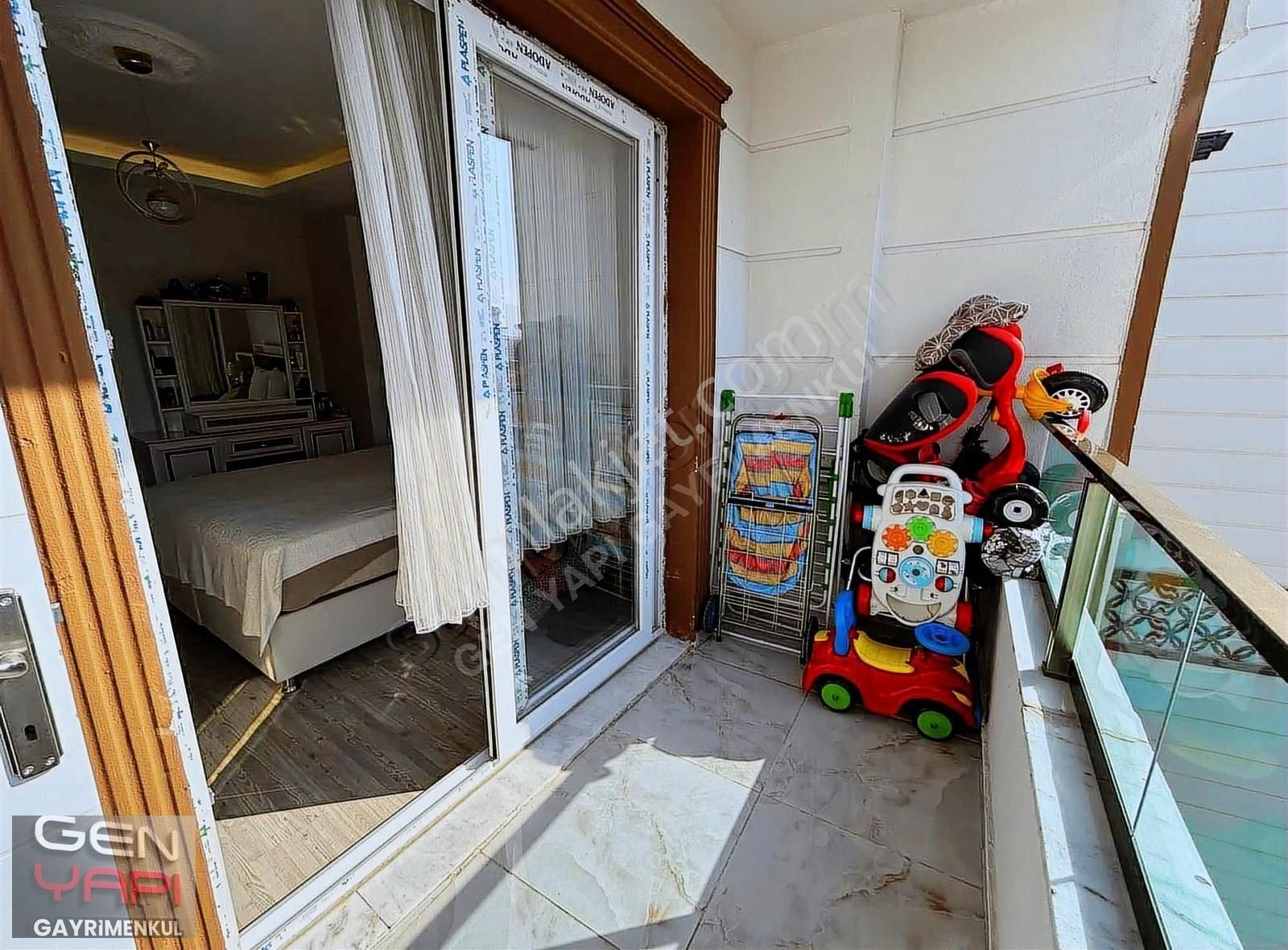 Gen Yapıdan Mezitli İstiklal Mahallesinde Geniş Daire - Görsel 14