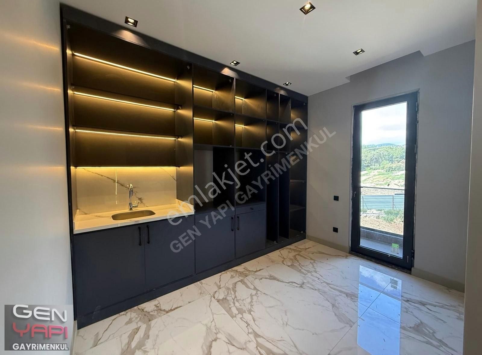 Gen Yapı'dan Çankaya Mh'de 7+1 Müstakil Havuzlu Satılık Villa - Görsel 28