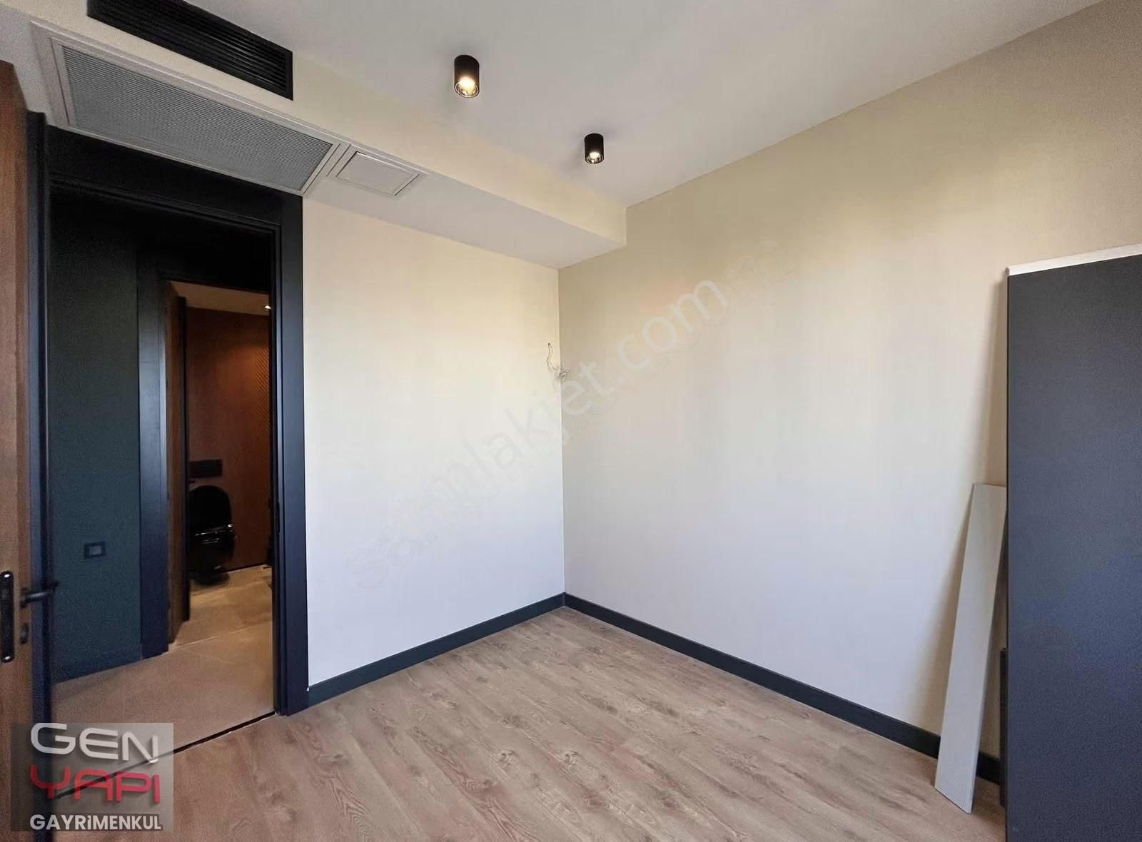 Gen Yapıdan Marvista Palm Life De Deniz Manzaralı 2+1!!! - Görsel 12