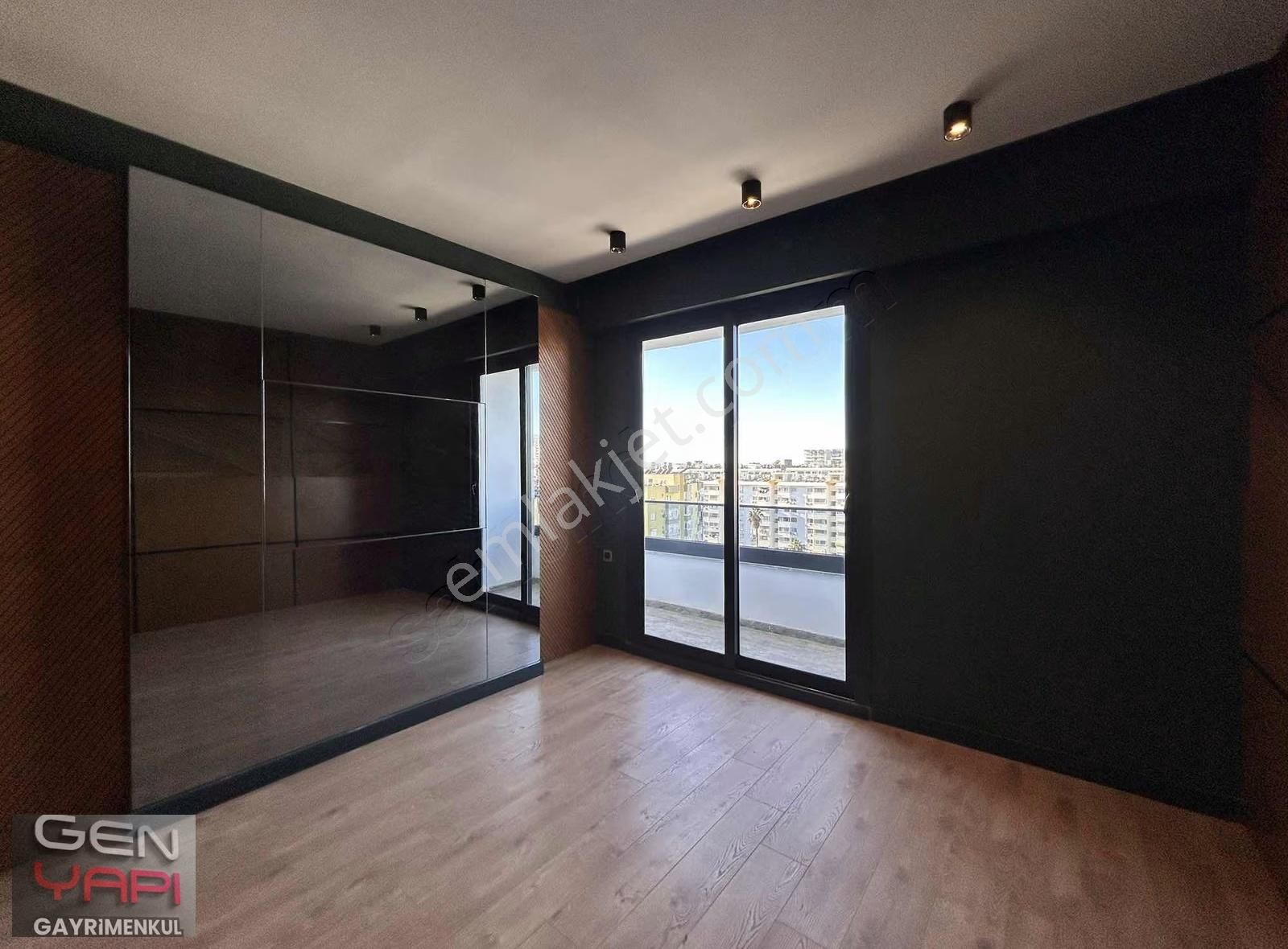 Gen Yapıdan Marvista Palm Life De Deniz Manzaralı 2+1!!! - Görsel 15