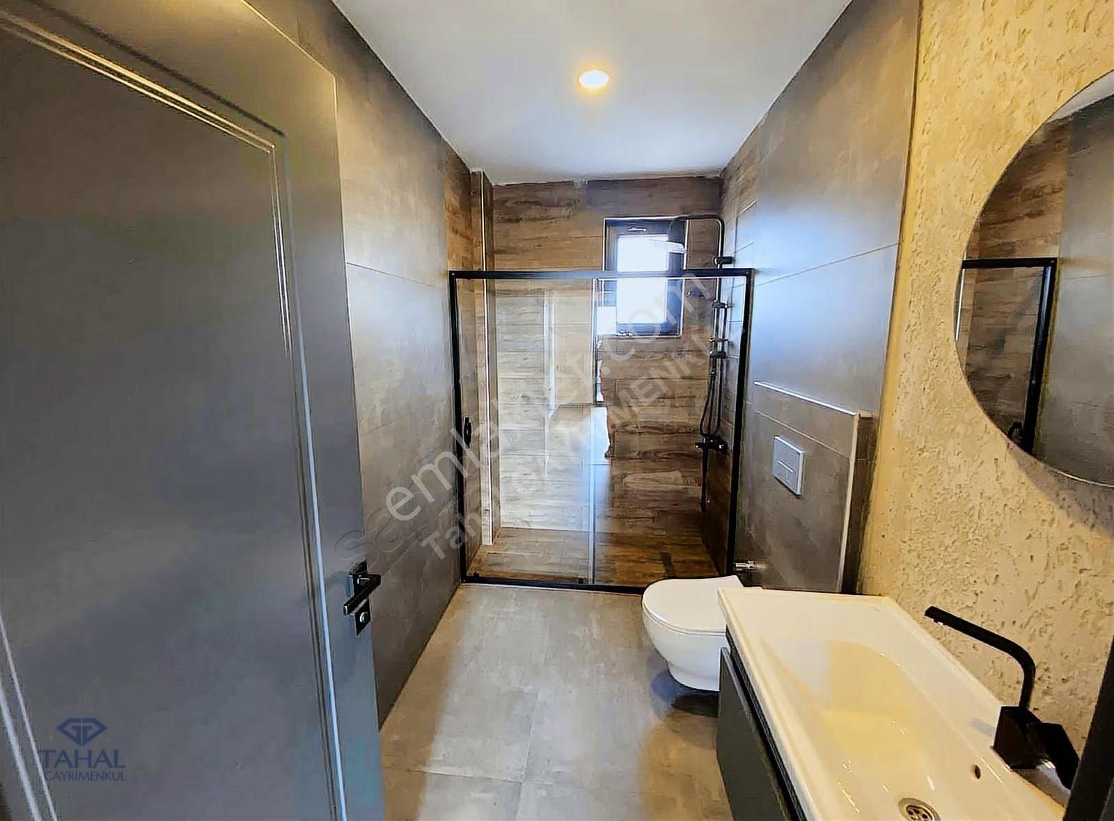 Modern Yaşamın Zirvesi 3 Katlı, Özel Havuzlu 5+1 Villa - Görsel 14