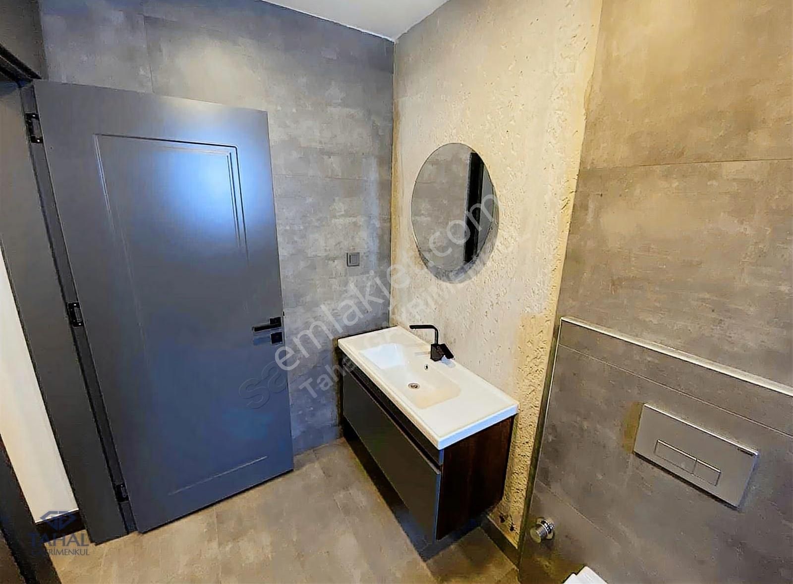 Modern Yaşamın Zirvesi 3 Katlı, Özel Havuzlu 5+1 Villa - Görsel 23