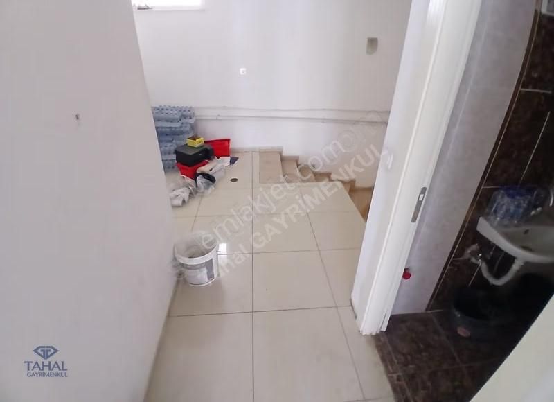 Mehmet Akif Ersoy'da Satılık Cadde Üzerinde 2 Katlı 230m2 Dükkan - Görsel 17