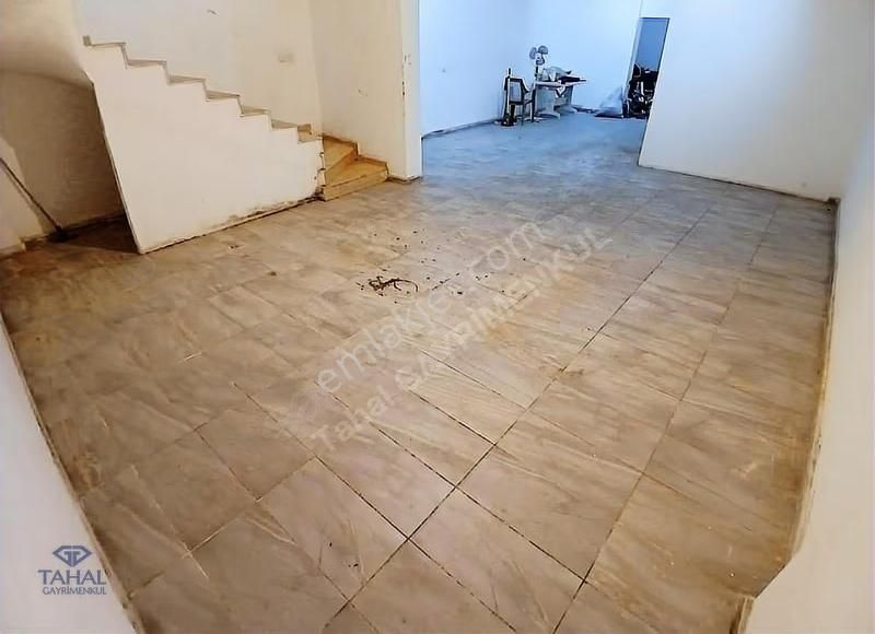 Mehmet Akif Ersoy'da Satılık Cadde Üzerinde 2 Katlı 230m2 Dükkan - Görsel 33