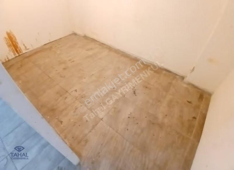 Mehmet Akif Ersoy'da Satılık Cadde Üzerinde 2 Katlı 230m2 Dükkan - Görsel 13