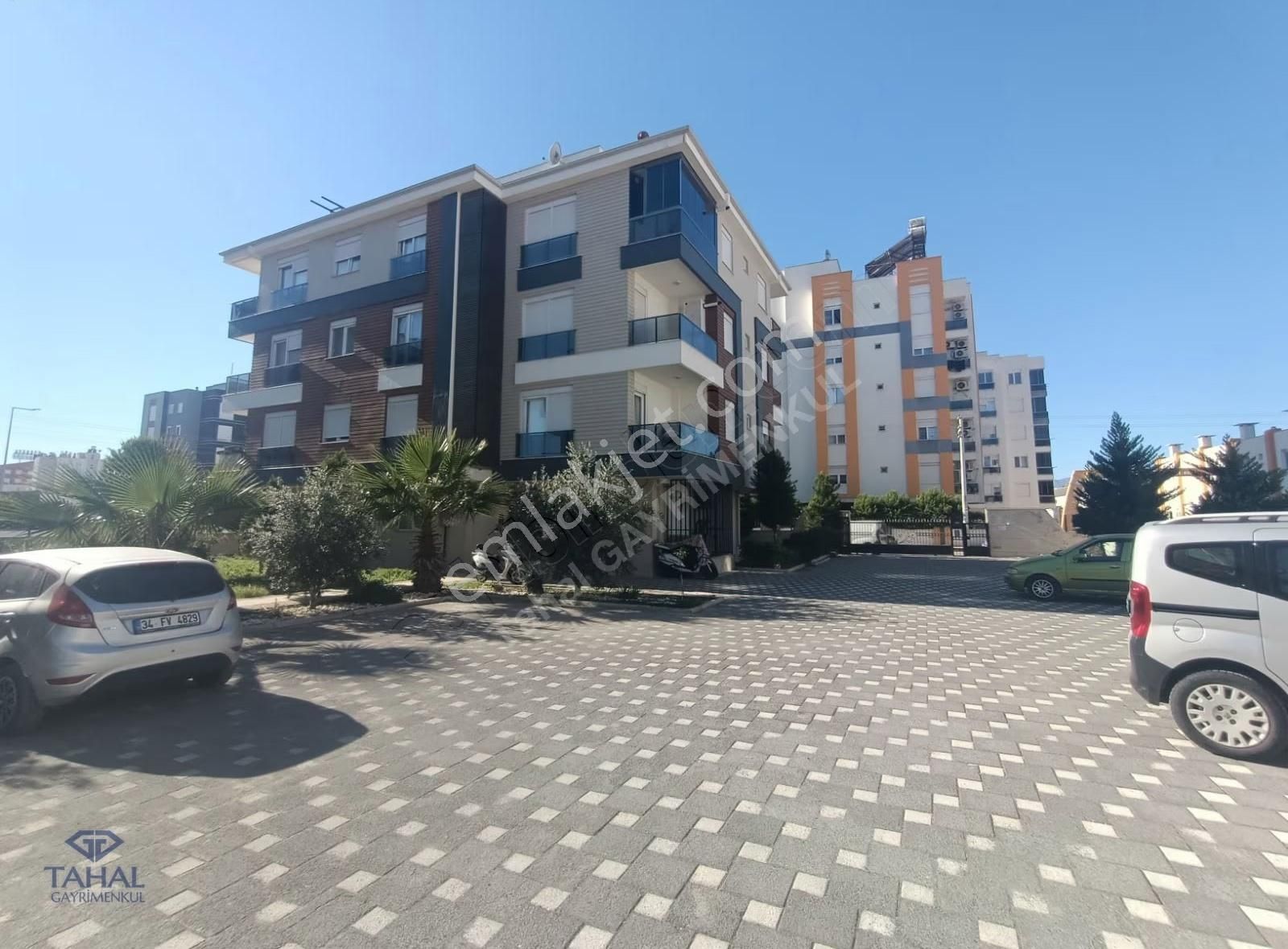 Antalya Kepez Hüsnükarakaş Mh.site İçi 2+1 Satılık Daire - Görsel 2