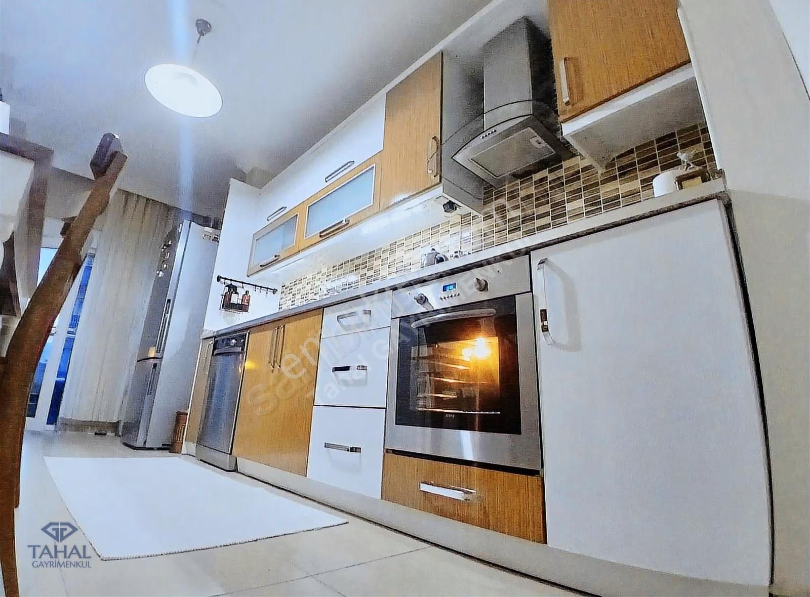 Kızılarık Mh.3+1 Kapalı Otoparklı 2.kat 145m2 Site İçi Satılık - Görsel 2