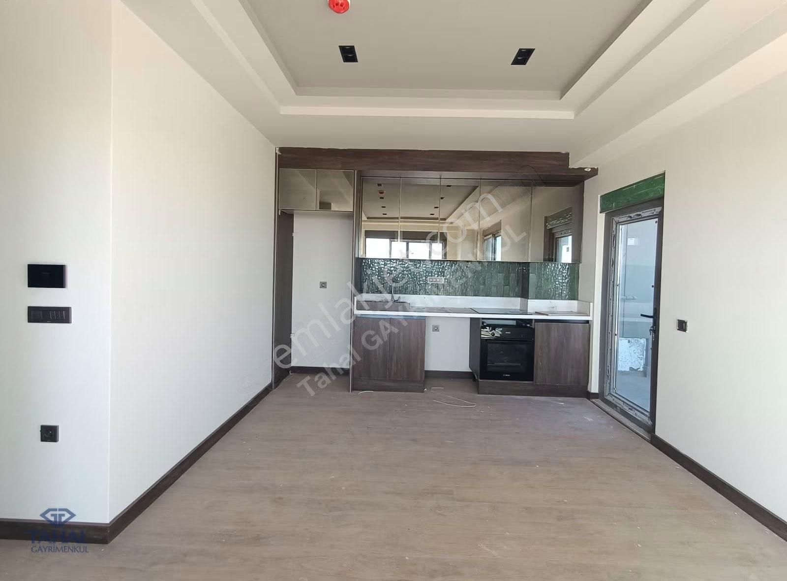 Antalya Kepez Altınova Site İçi 1+1 Satılık Daire - Görsel 3