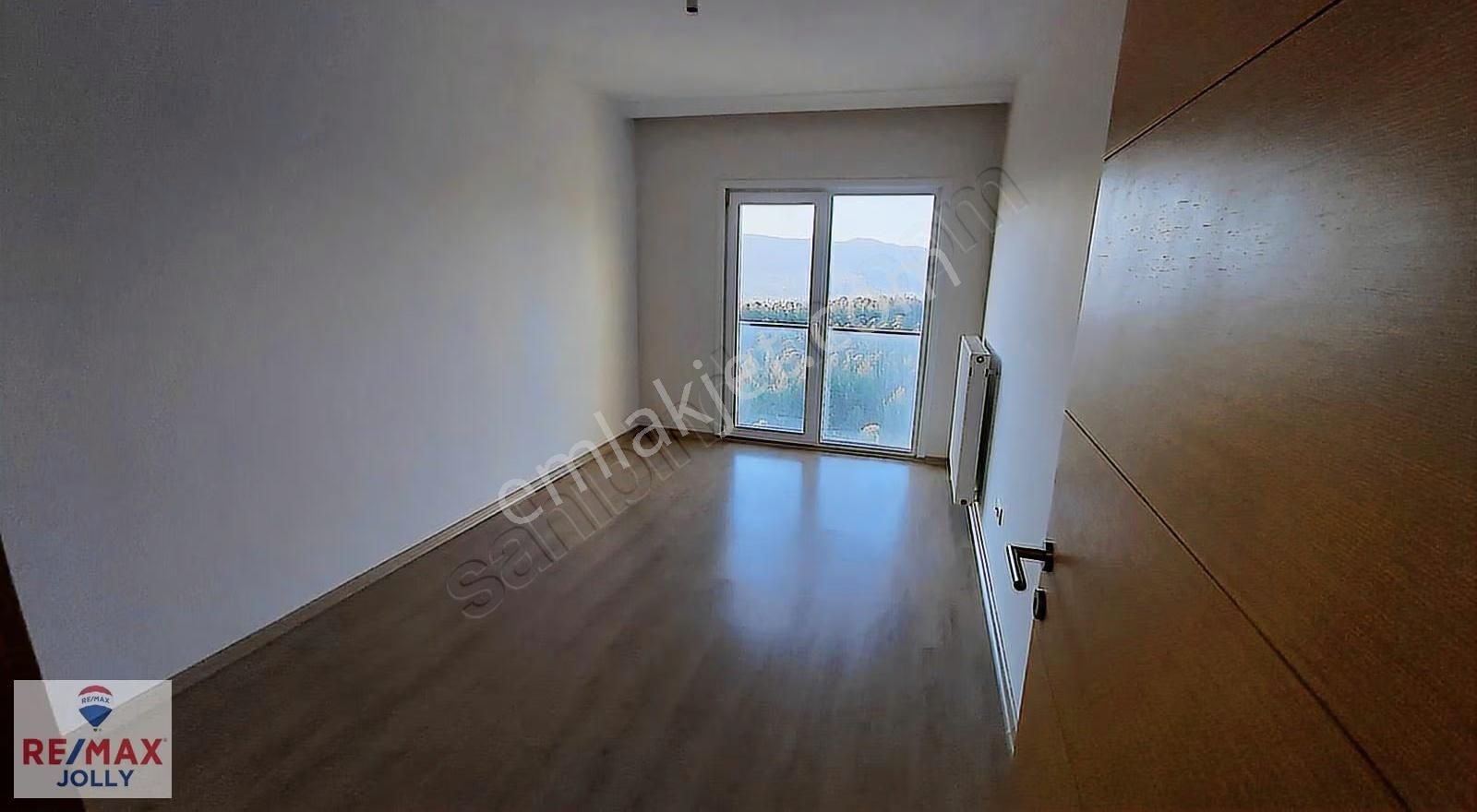 Oyak Buca 2.etap Kiralık 3+1 Daire Serdar Yakın Remax Jolly - Görsel 24