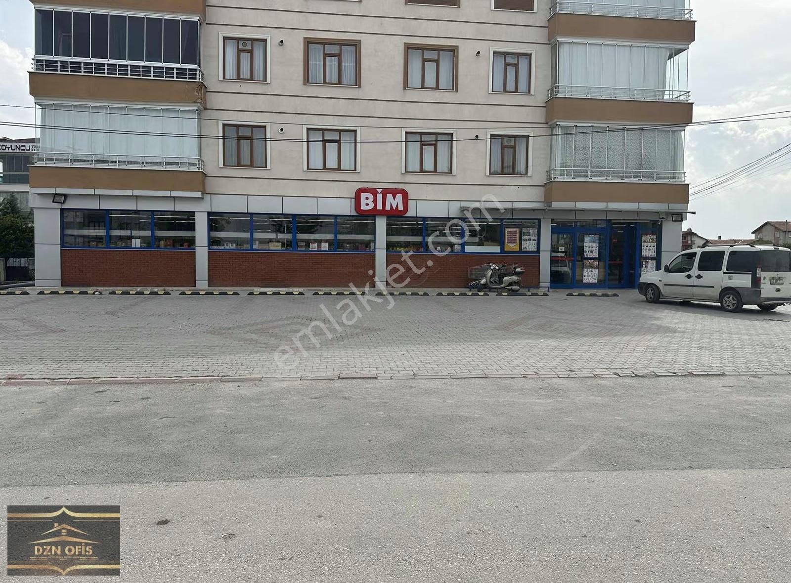 Zirve Düğün Salonu Yakını Cadde Üzerinde Kurumsal (bim) Kiracılı