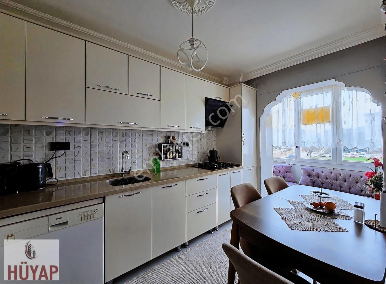 Canakkale Merkez Esenlerde Satılık 3+1