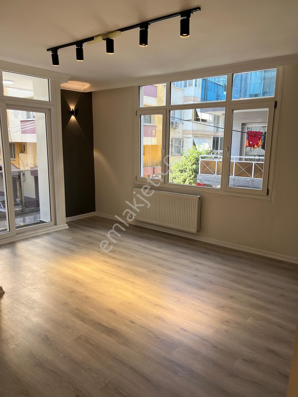 Kibar Mühit, Güzel Semt, Sosyal Zenginliği Olan Dairemiz Satışta - Görsel 22