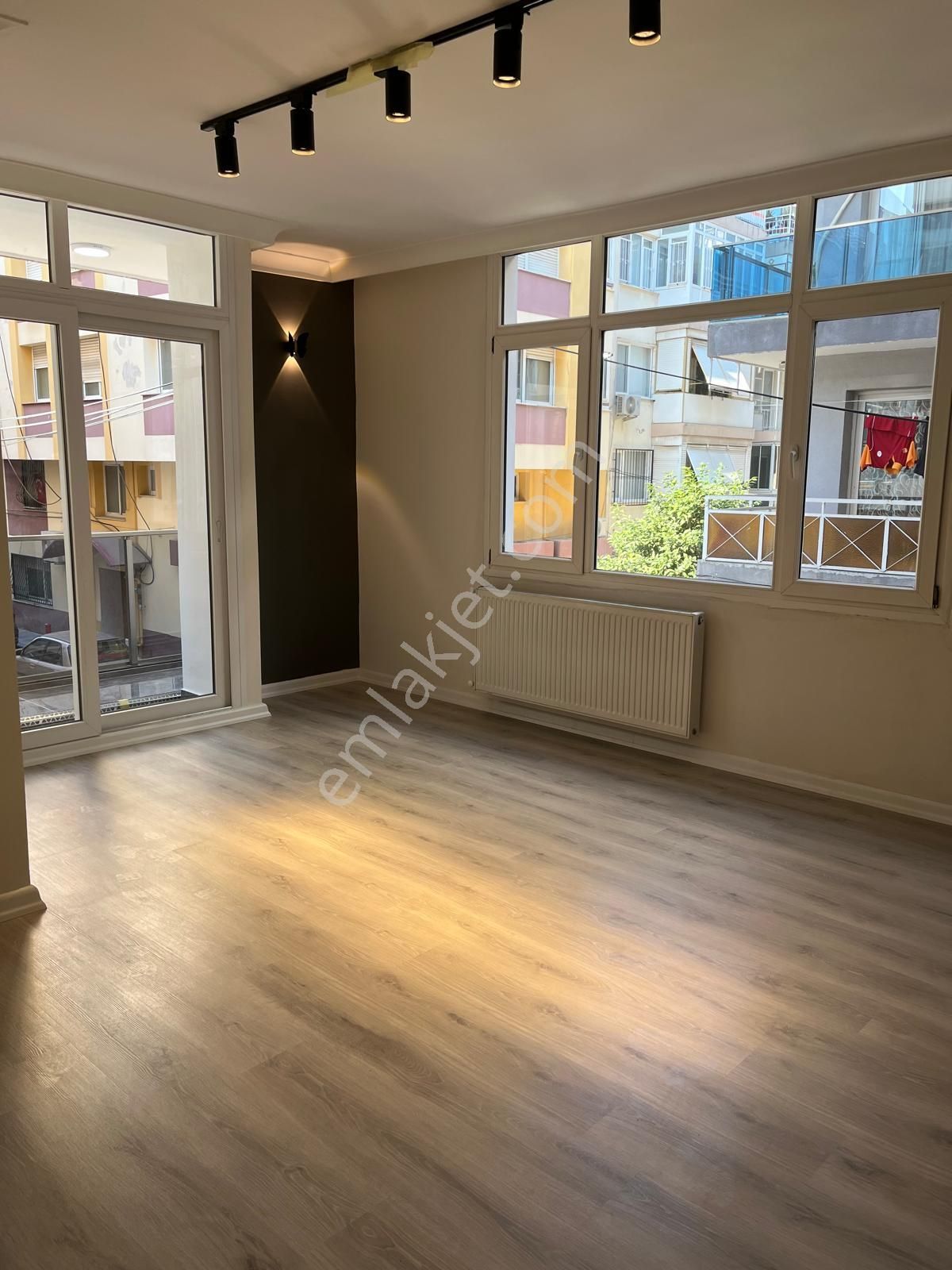 Kibar Mühit, Güzel Semt, Sosyal Zenginliği Olan Dairemiz Satışta - Görsel 15