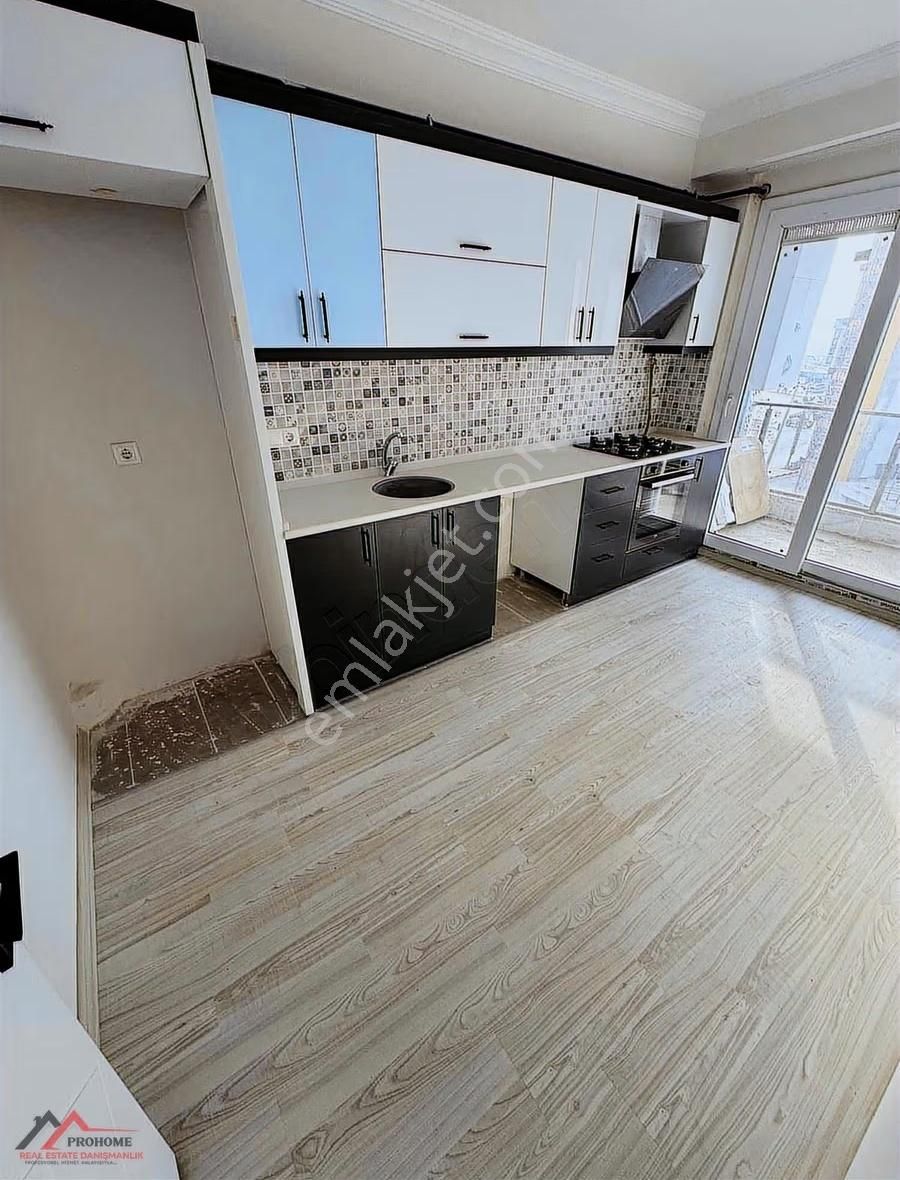 Menemen İsmet İnönü Mahallesinde 3+1 Kapalı Mutfak Kiralık Daire - Görsel 14