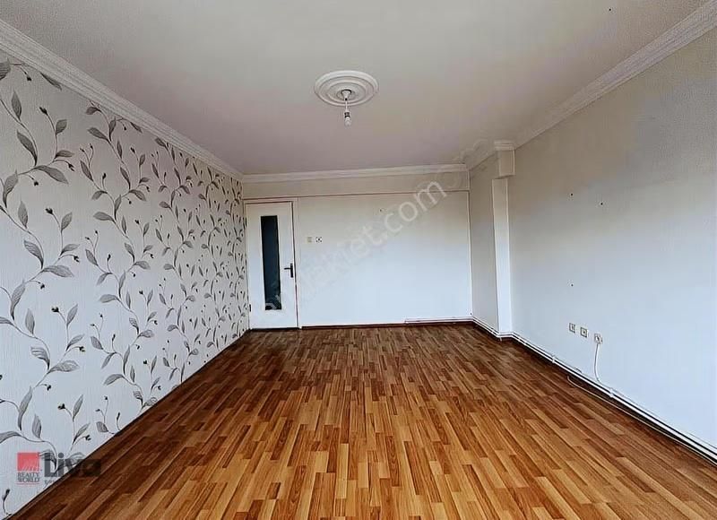 Rw Liva Dan Balıkesir Adnan Menderes Mahallesi 3+1 Kiralık Daire - Görsel 2