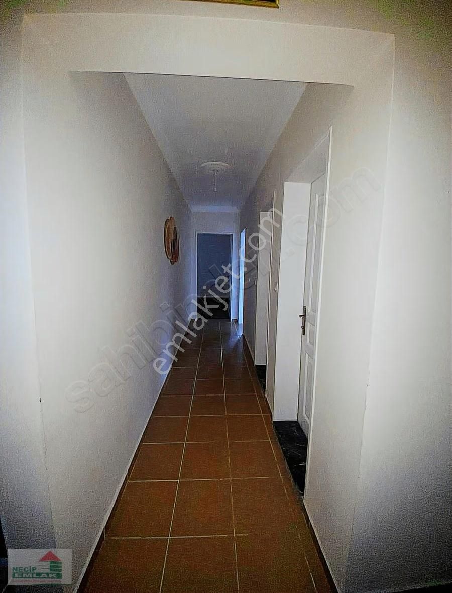 Necip Emlaktan Cadde Üzeri Kiralık 2+1 Daire - Görsel 27