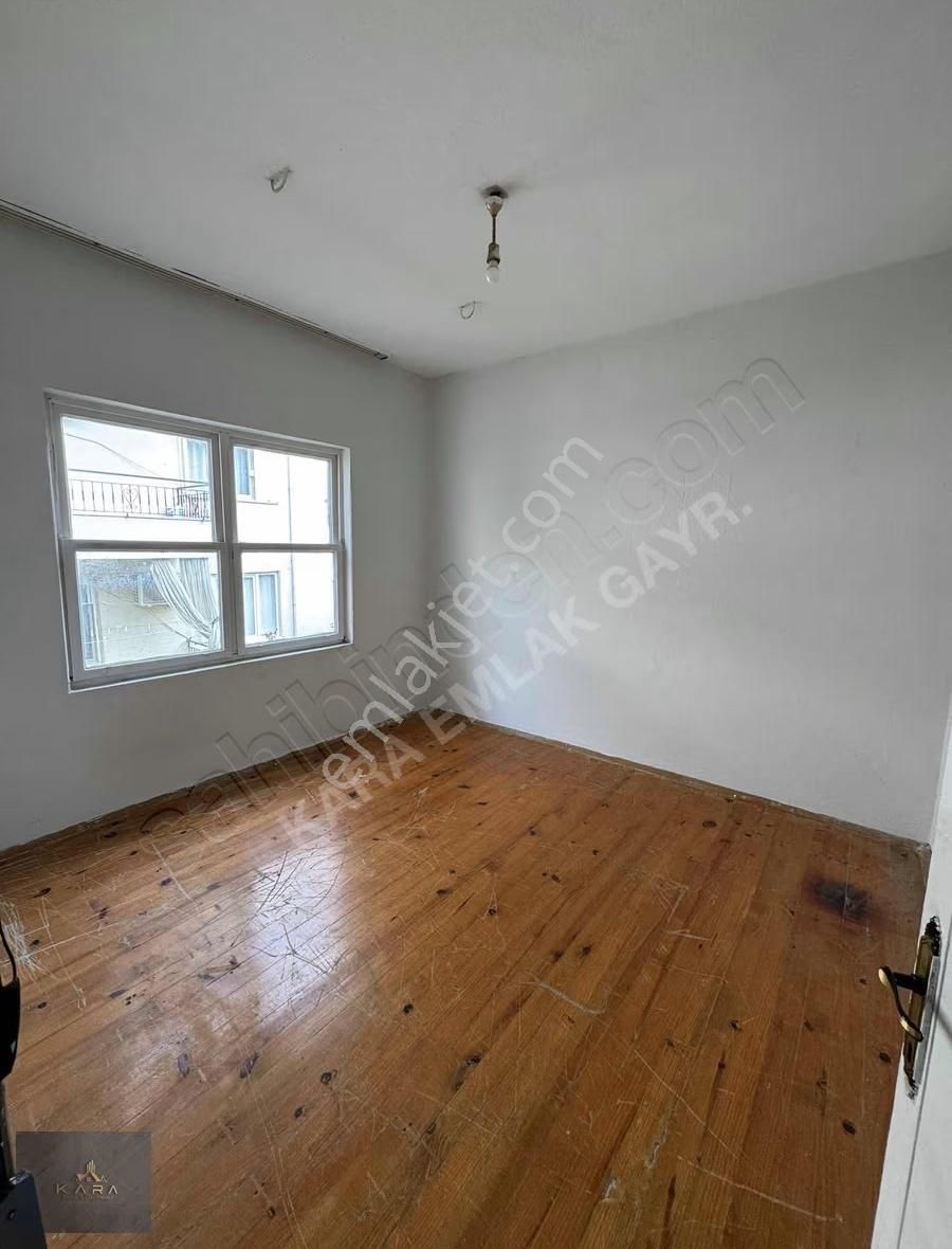 Komple Satılık 2 Katlı Müstakil Ev Ve Arsası - Görsel 16