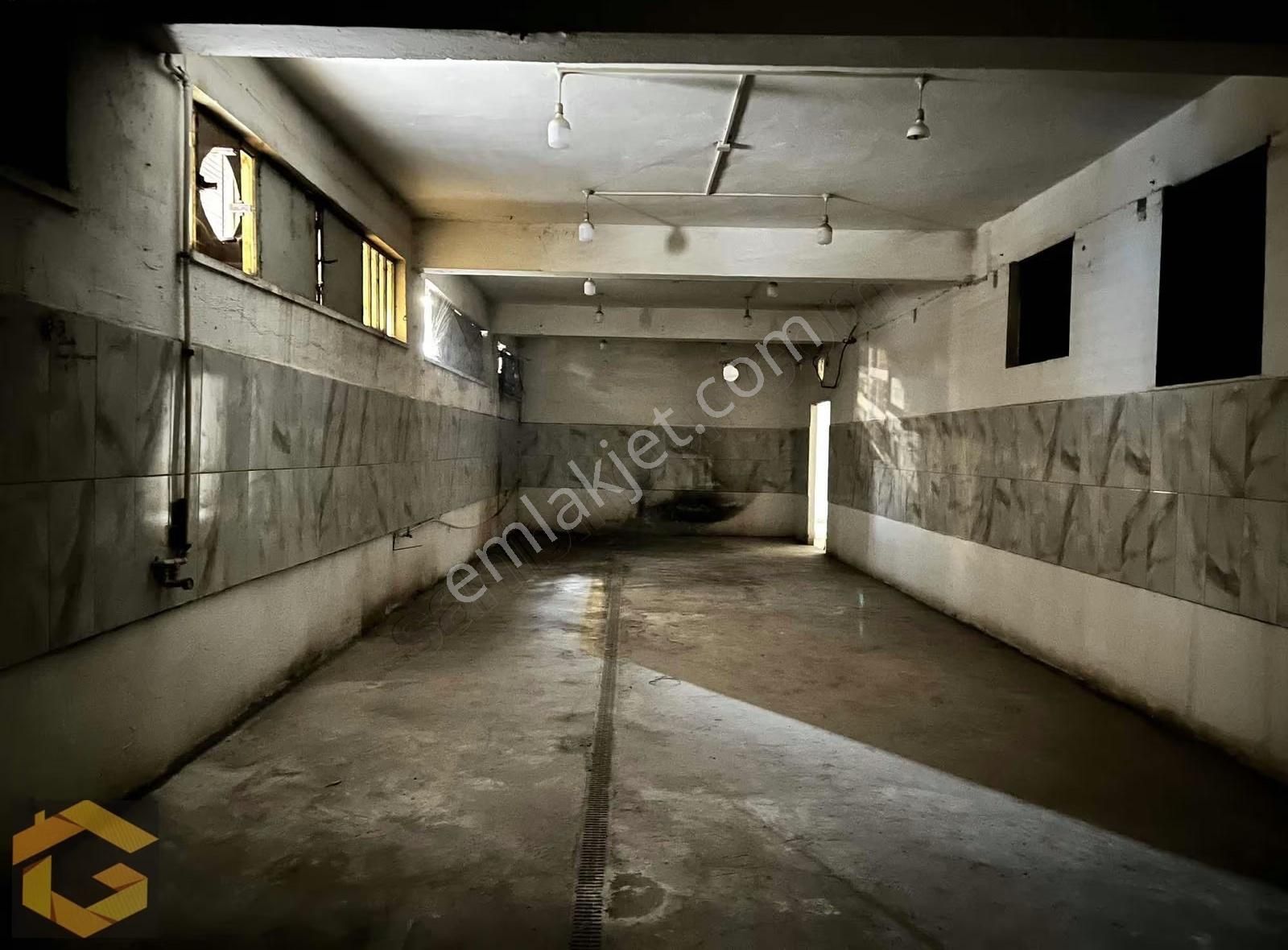 Siteler'de 360m Geniş Bağımsız Giriş Kiralık Bodrum Kat