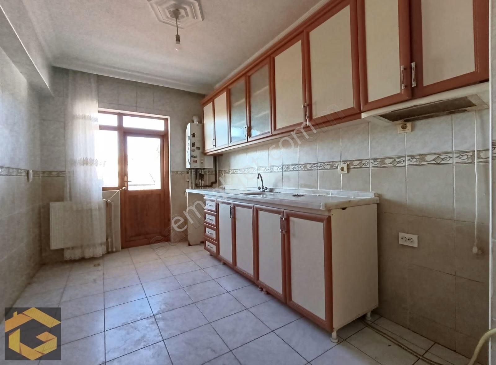 Keçiören Itri Caddesi Üzerinde Kiralık 3+1 Daire - Görsel 9