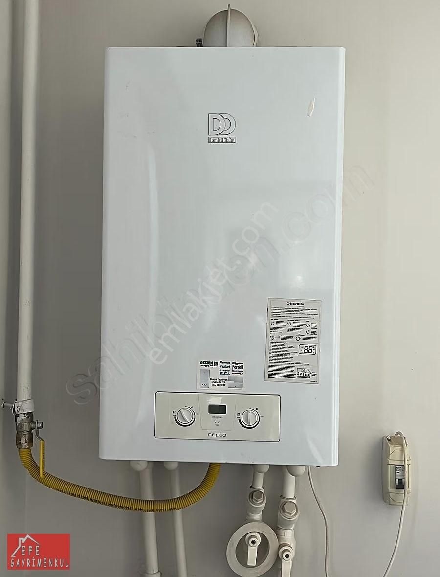 Metroya Ve Merkeze 3 Dakika Yürüme 4.kat Asansörlü 1+1 Lüksdaire - Görsel 4