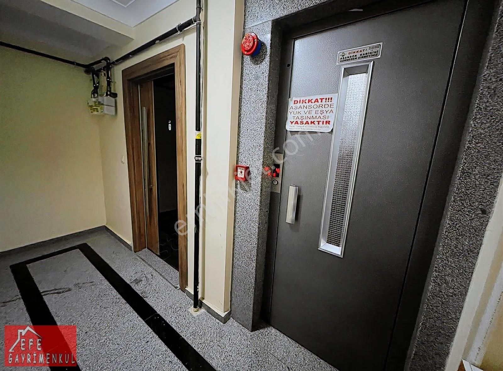 Metroya Ve Merkeze 3 Dakika Yürüme 4.kat Asansörlü 1+1 Lüksdaire - Görsel 6