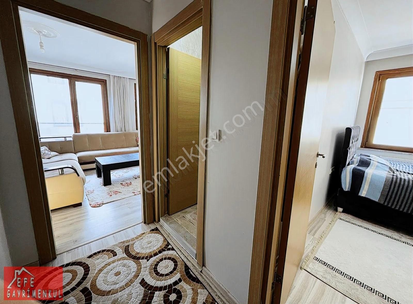 Metroya Ve Merkeze 3 Dakika Yürüme 4.kat Asansörlü 1+1 Lüksdaire - Görsel 12