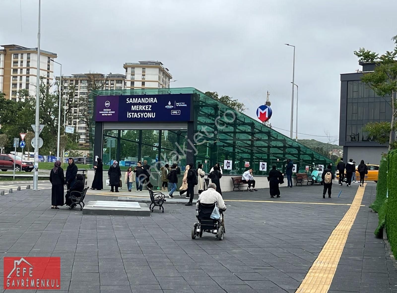 Metroya Ve Merkeze 3 Dakika Yürüme 4.kat Asansörlü 1+1 Lüksdaire - Görsel 7