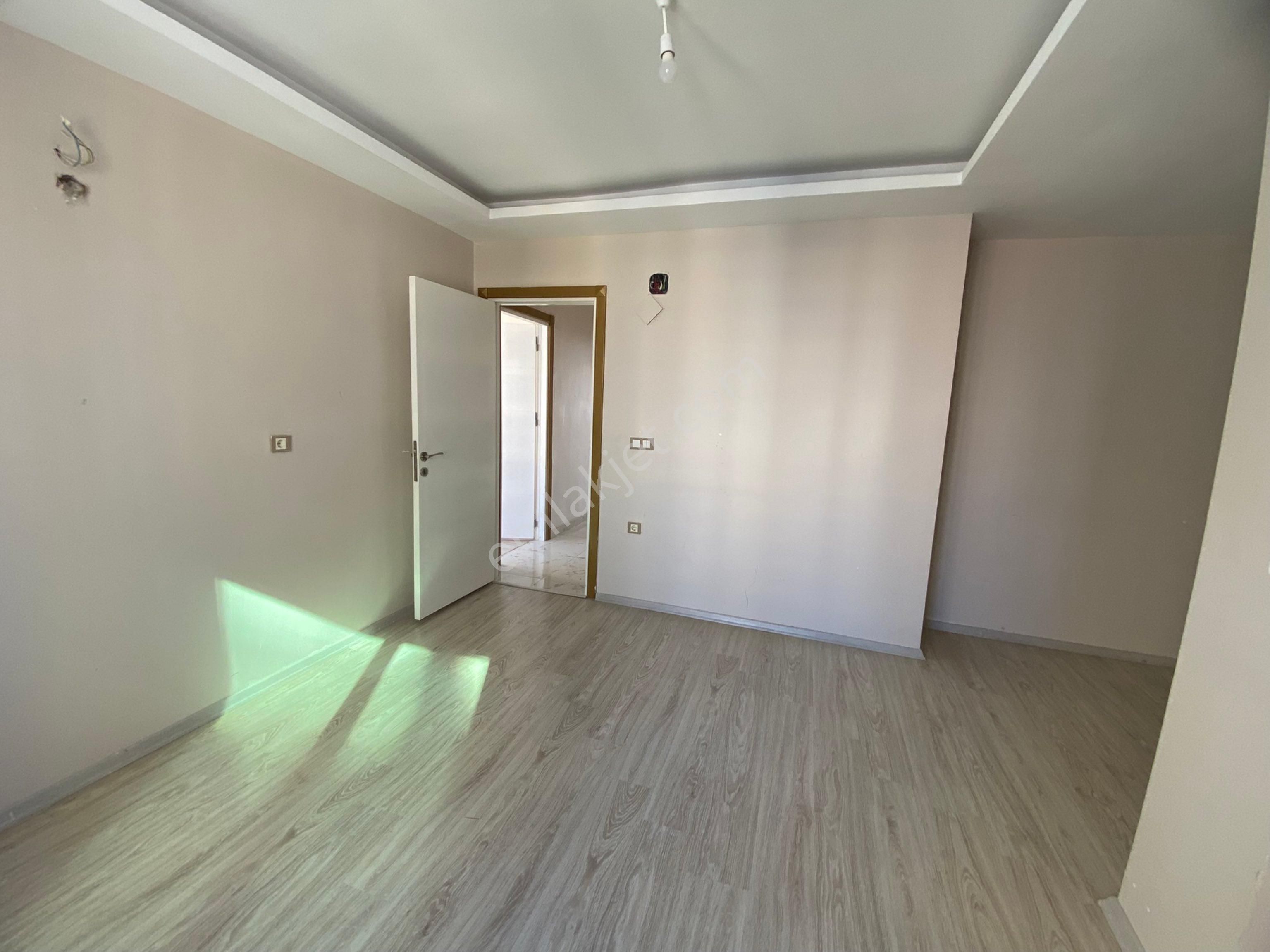 Gültepe Mh.ilimyolu Bulvarına Yakın,az Katlı Binada Cazip Kiralık 3+1 - Görsel 4